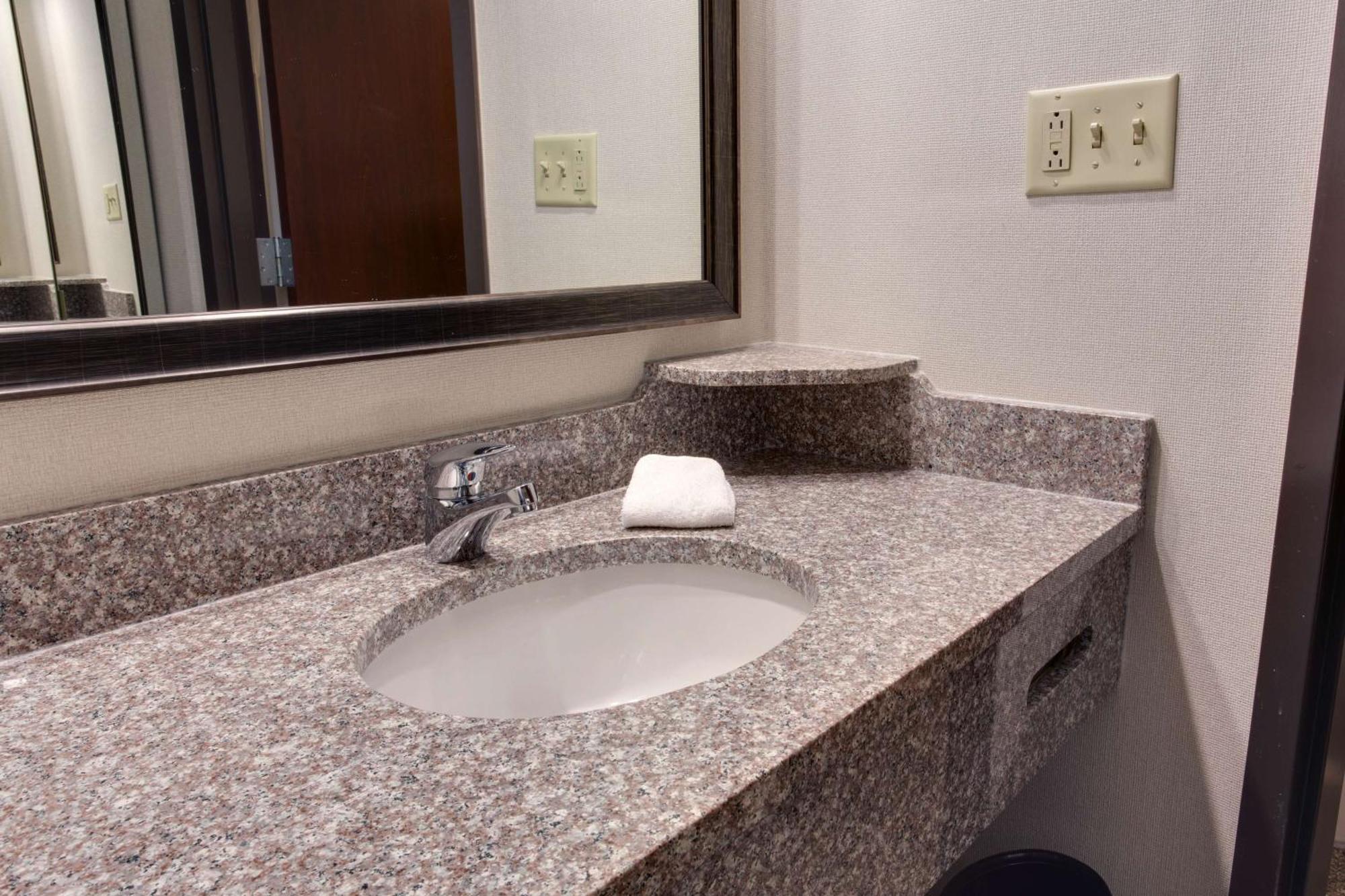 Drury Inn & Suites Nashville Airport Exteriér fotografie